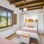 La Cirera * Sant Boi de Llucanes