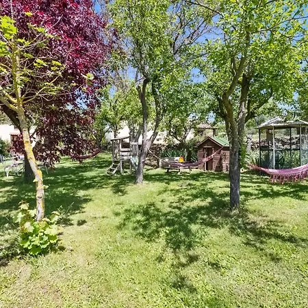 La Cirera Holiday home *
